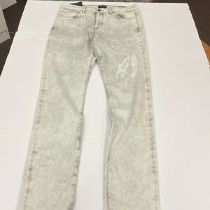 THE LEGEND SKINNY FIT // KINETIC NWT